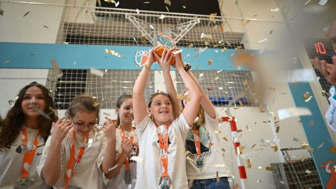 Фото до новини