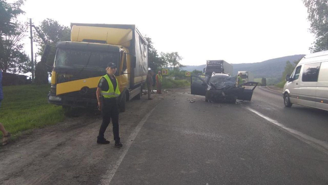 Фото до новини