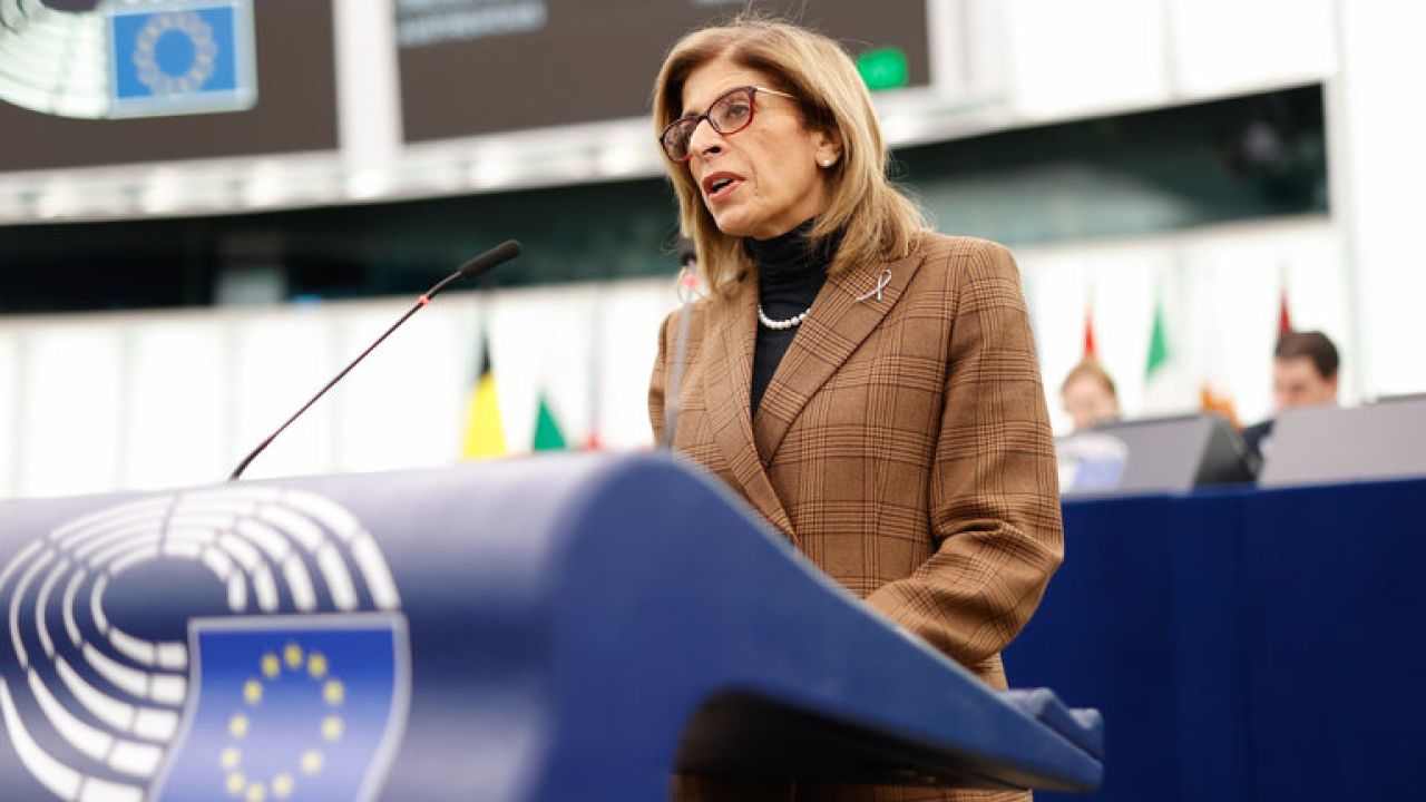 Фото до новини