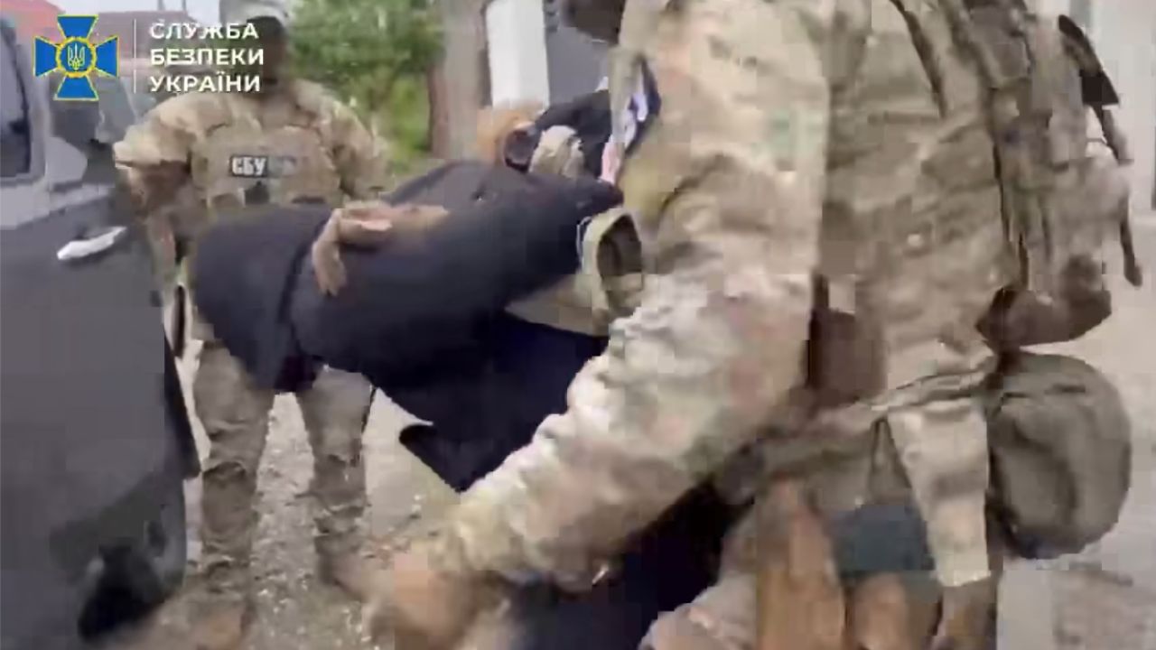 Фото до новини