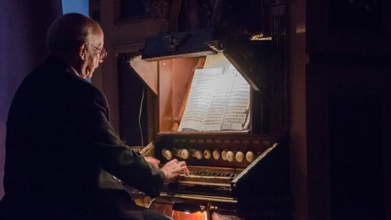 Фото до новини