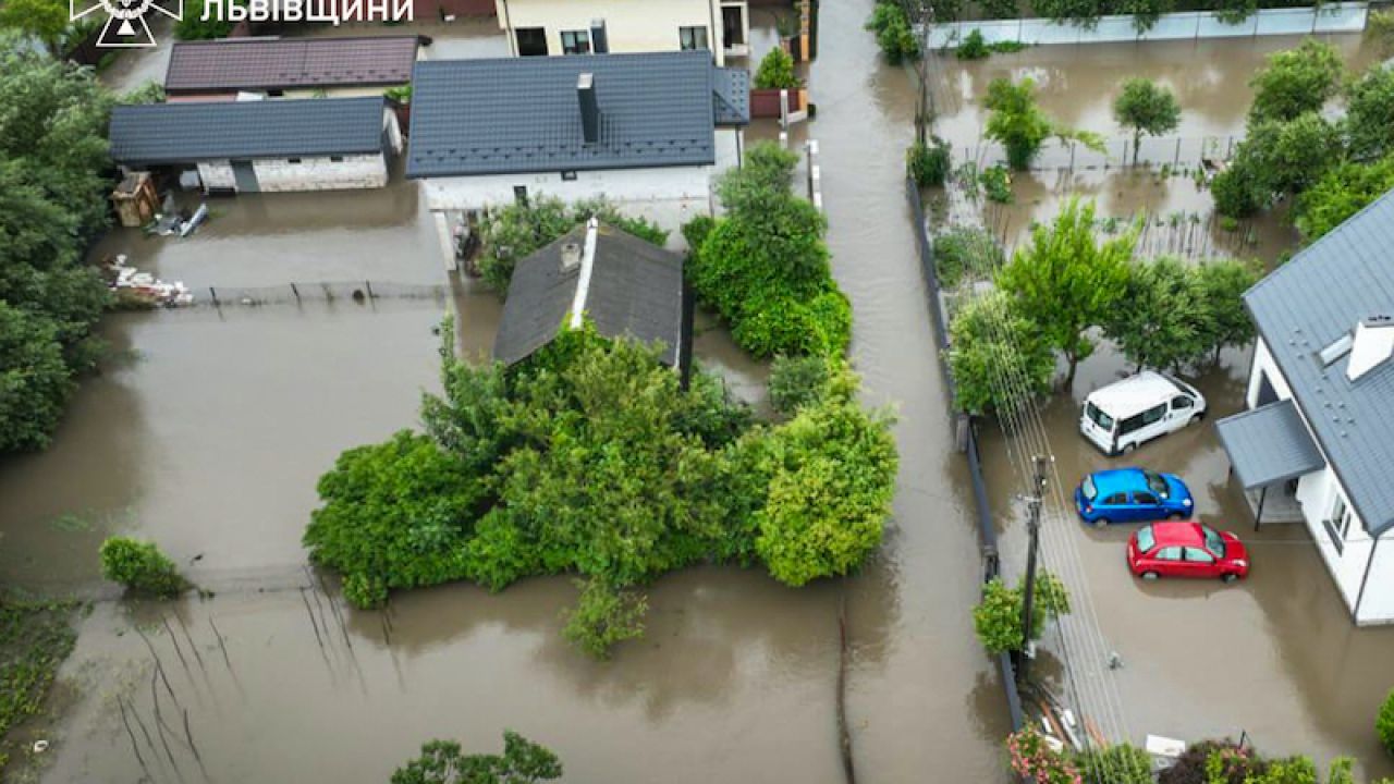 Фото до новини