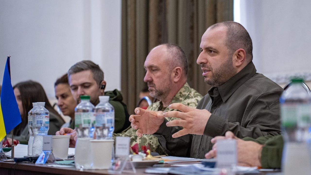 Фото до новини