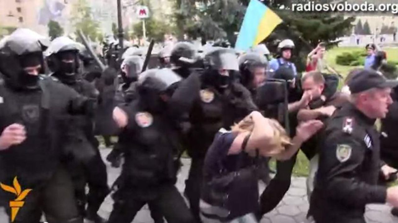 Фото до новини