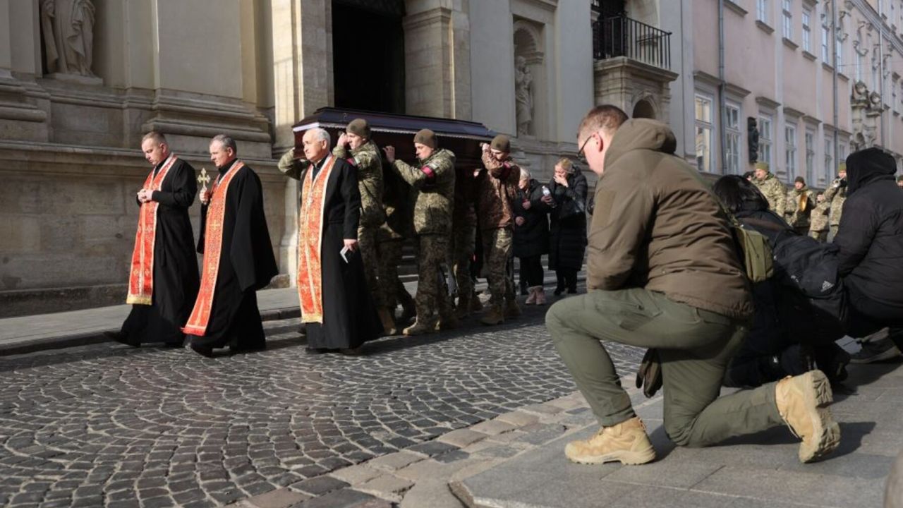 Фото до новини