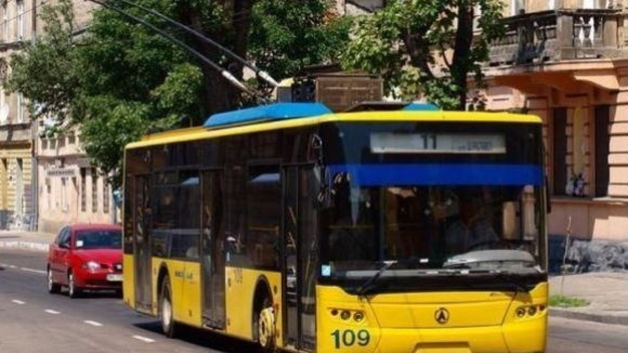 Фото до новини