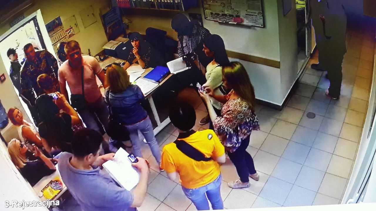 Фото до новини