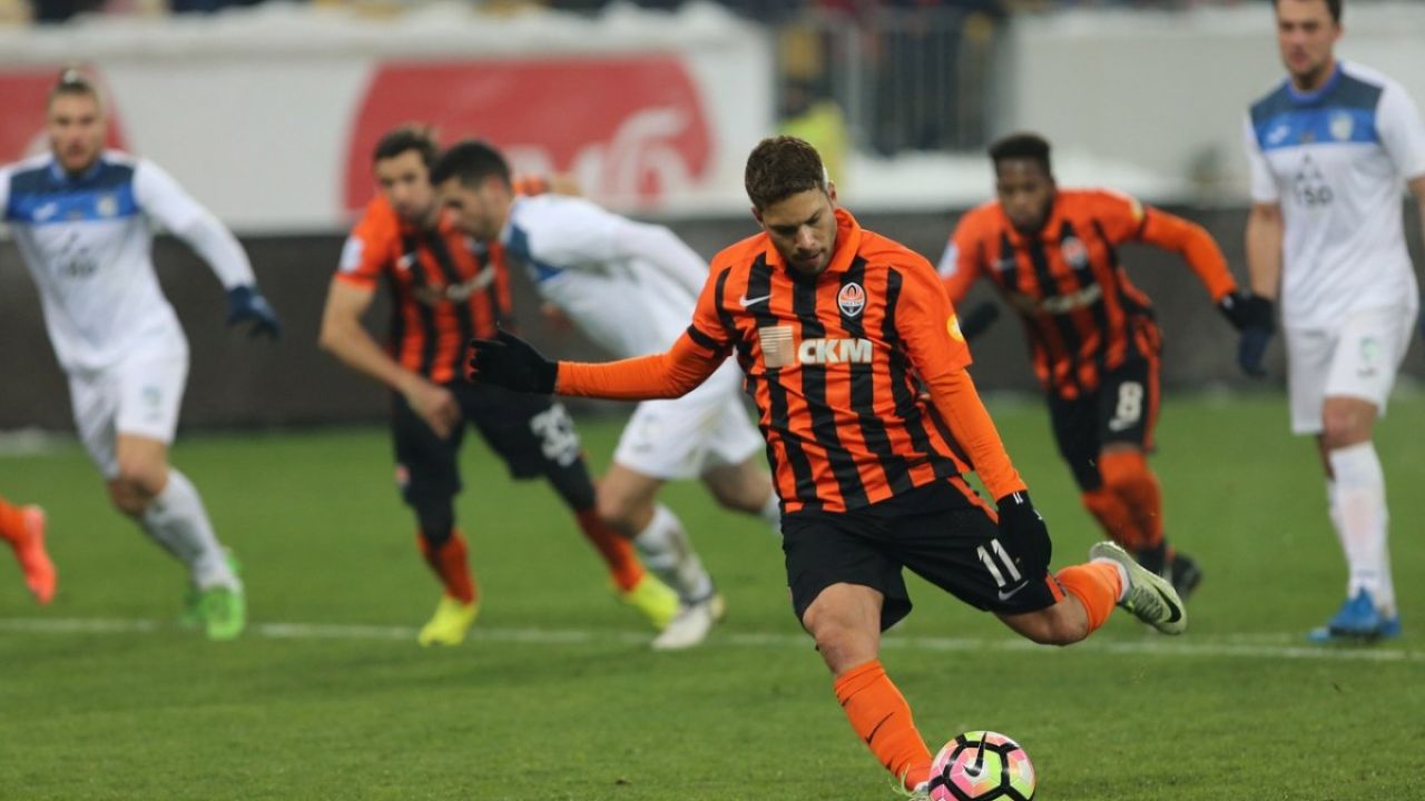 У першому таймі Марлос заробив і реалізував пенальті