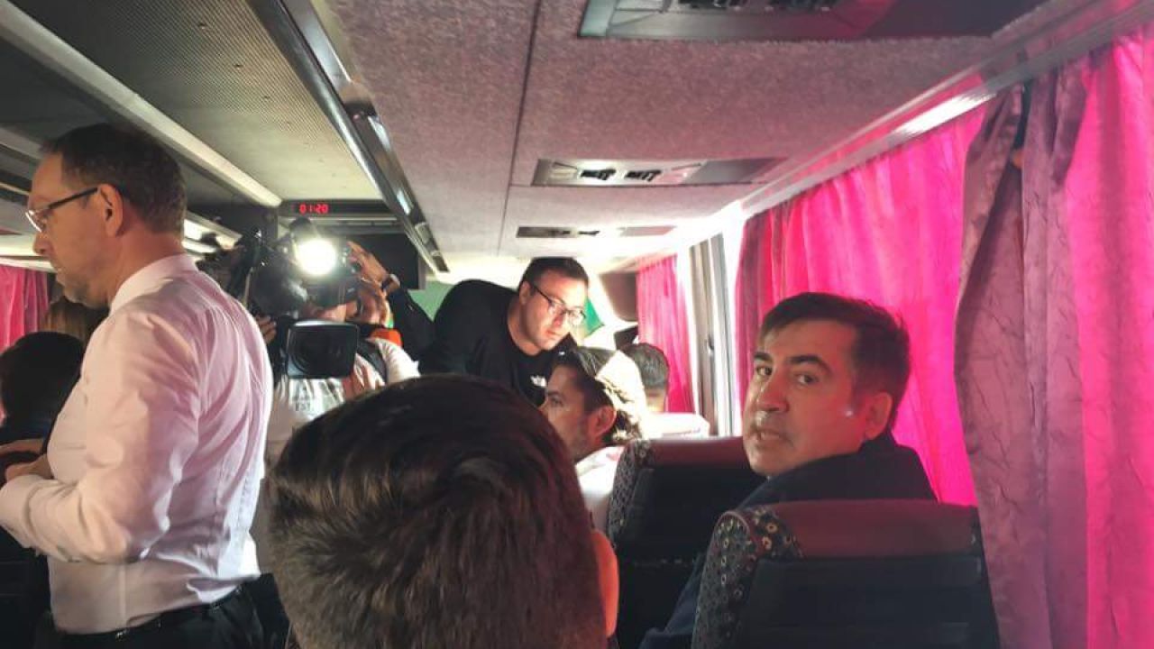 Фото до новини