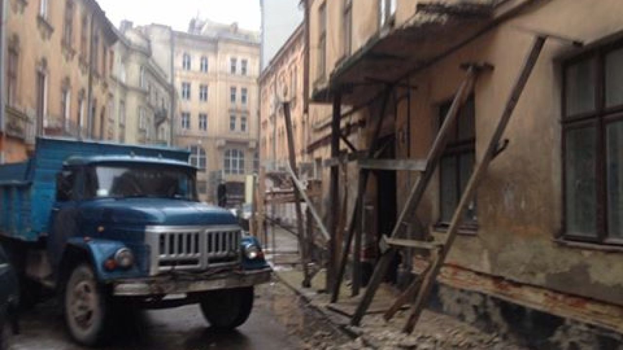 Фото до новини