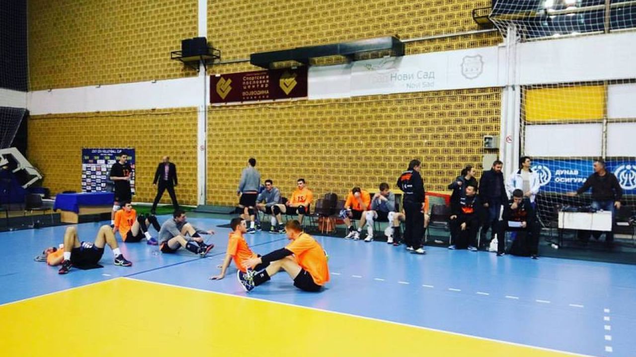 Фото до новини