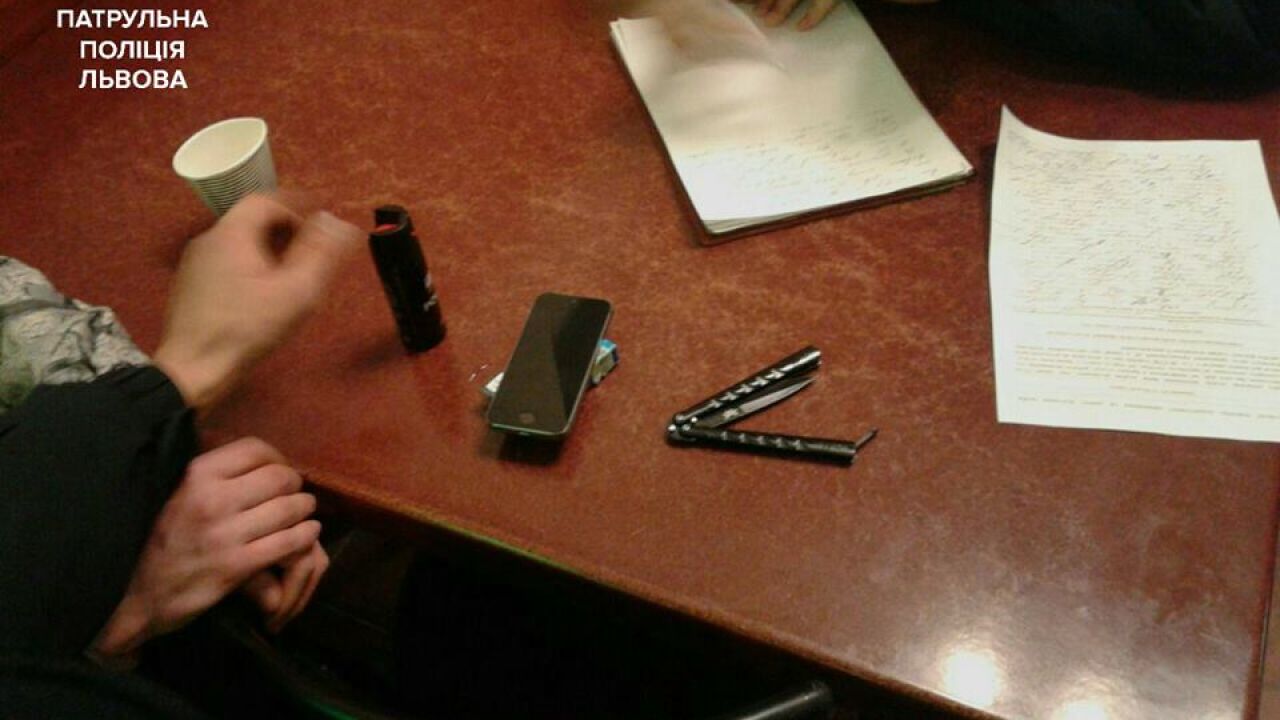 Фото до новини