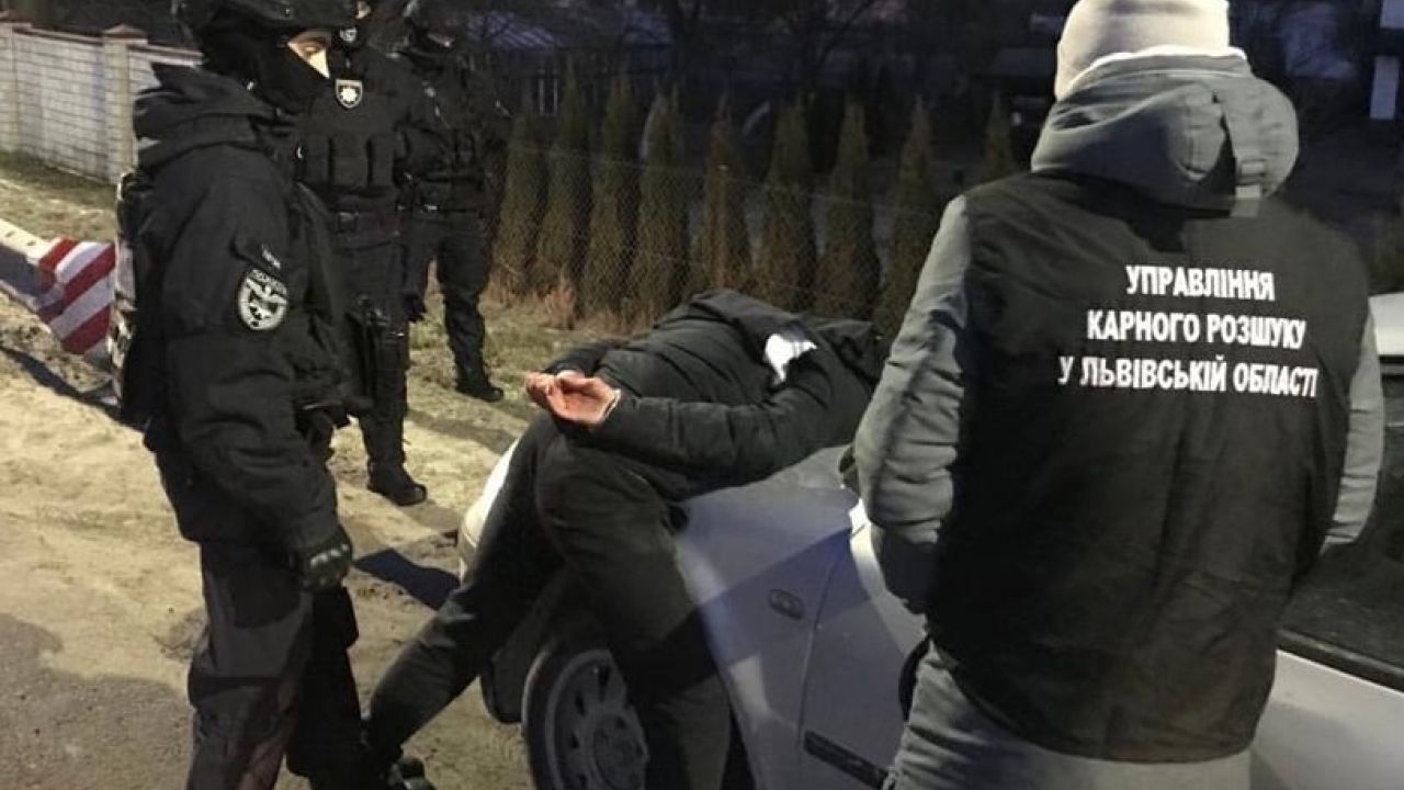 Фото до новини