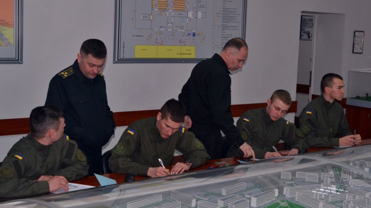 Фото до новини