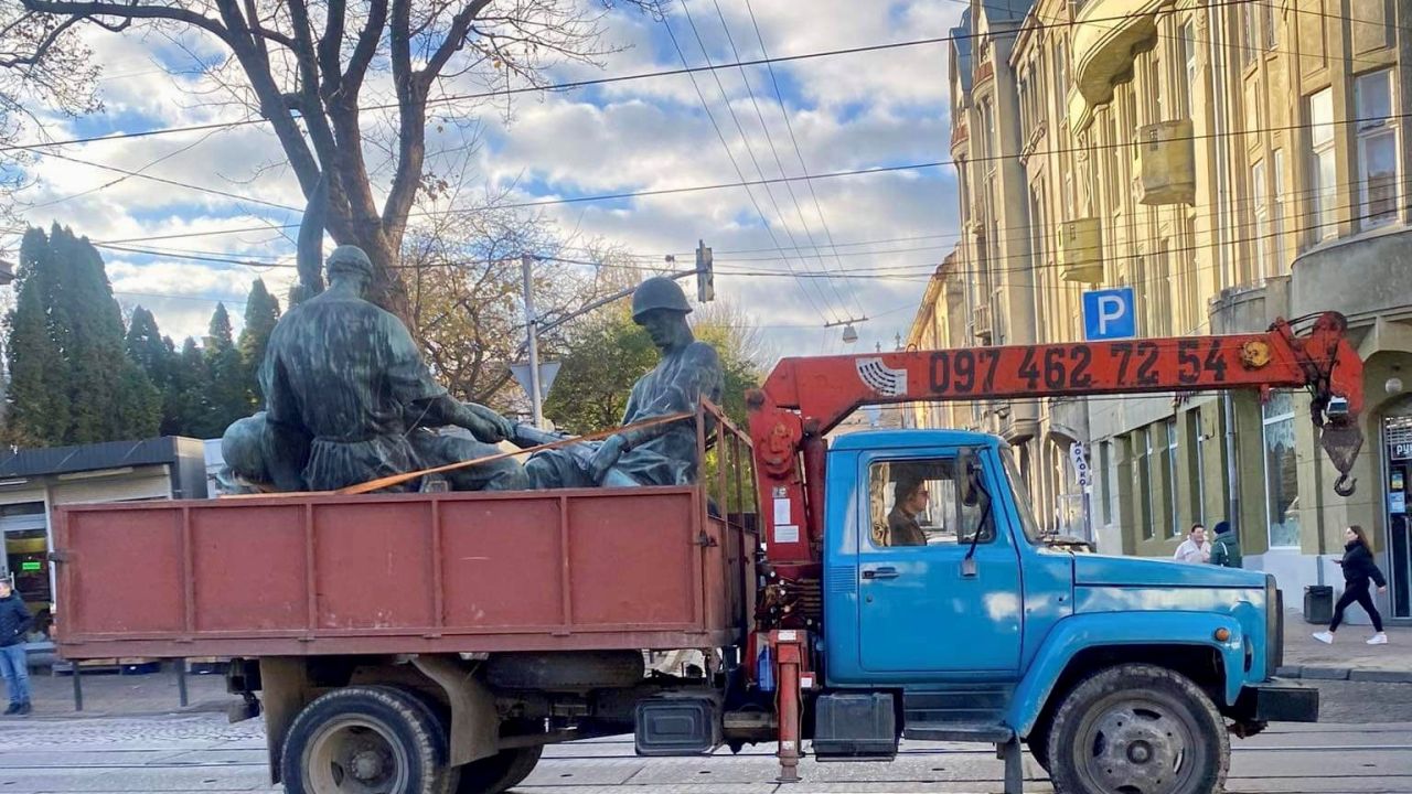 Фото до новини