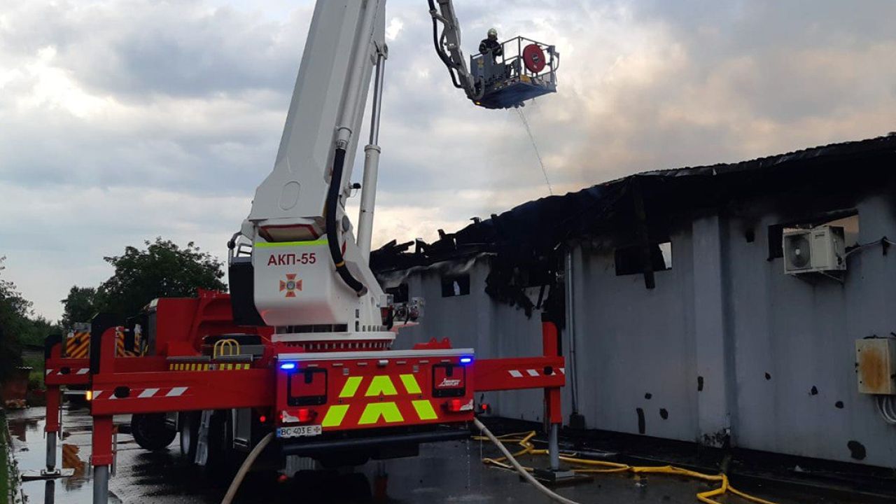 Фото до новини