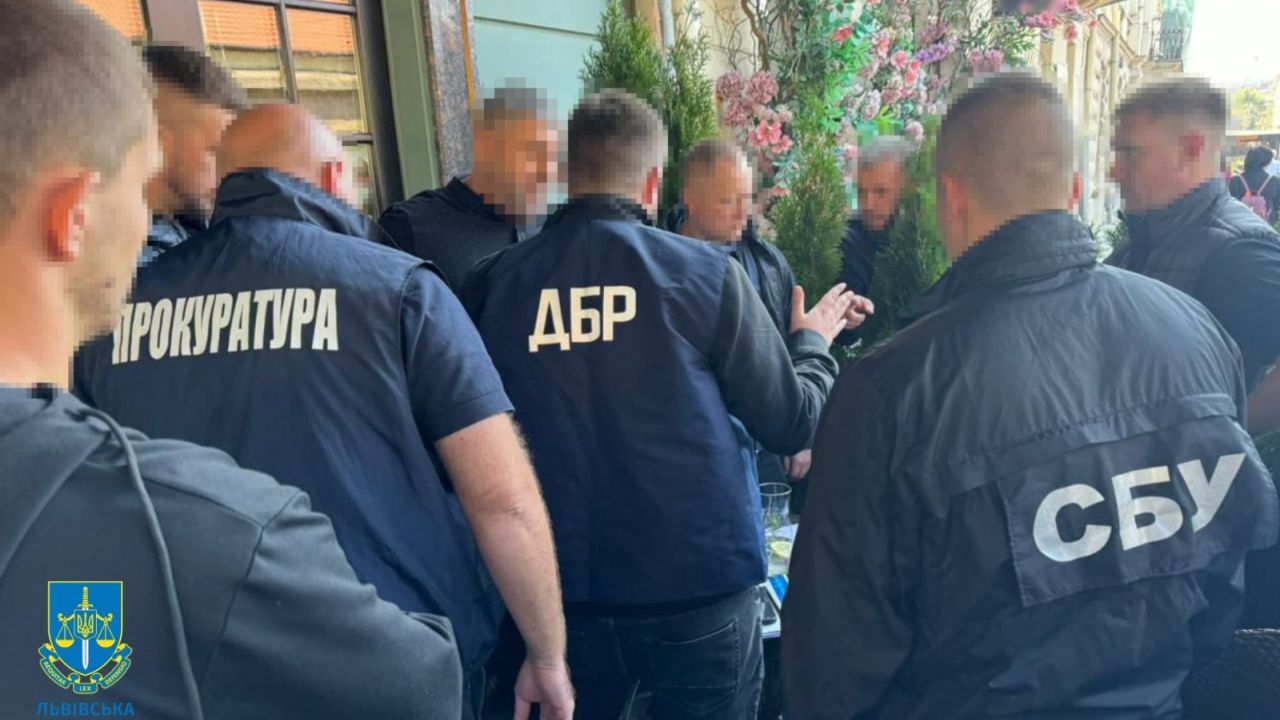 Фото до новини