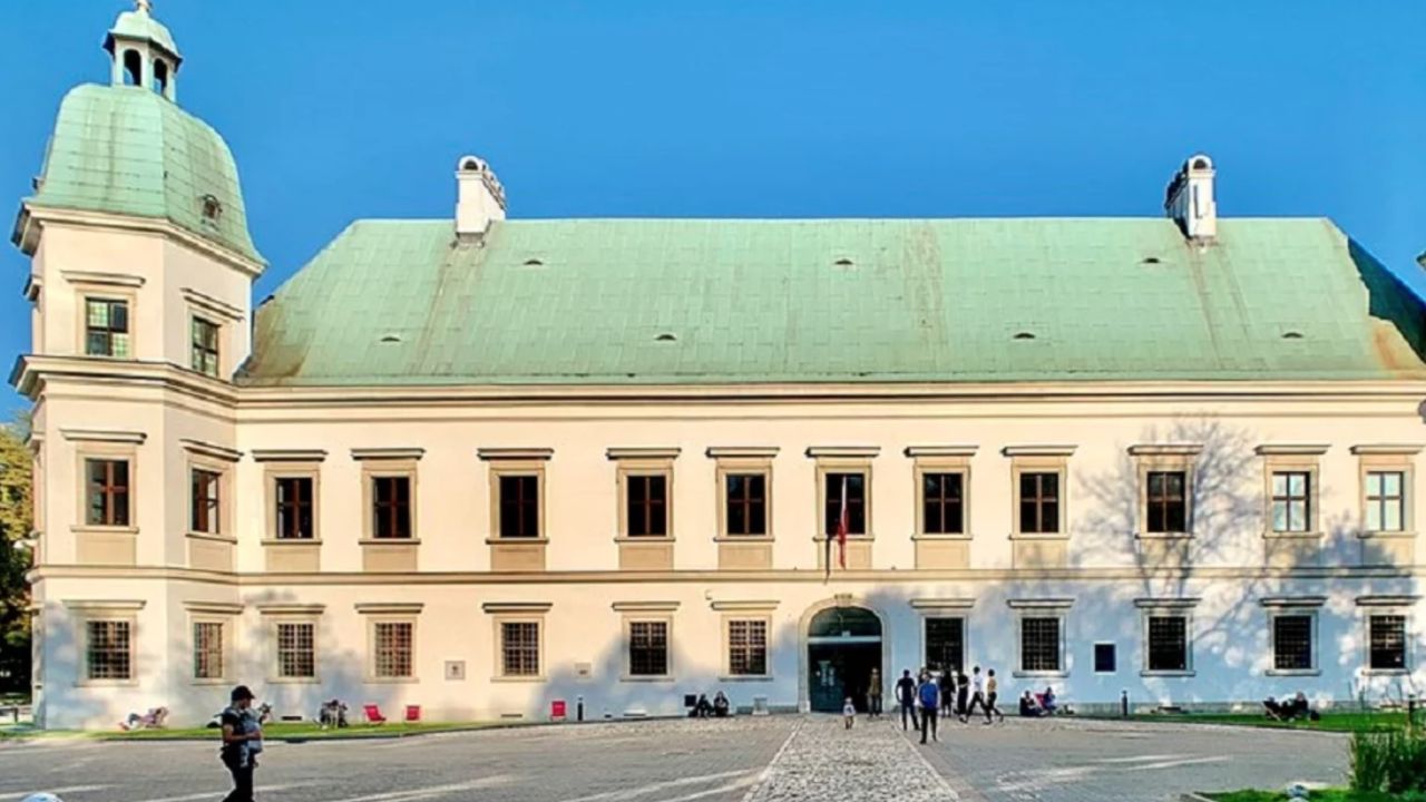 Фото до новини