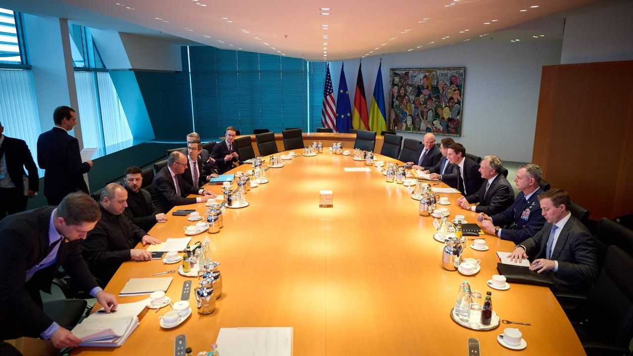 Фото до новини