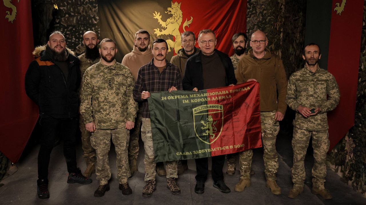 Фото до новини