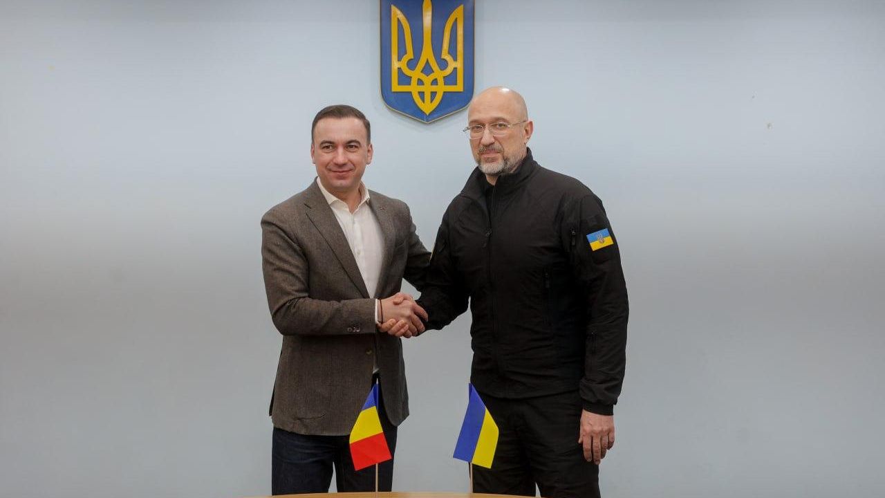 Фото до новини