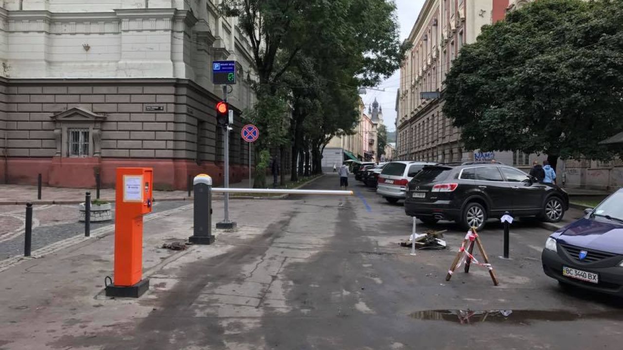 Фото до новини