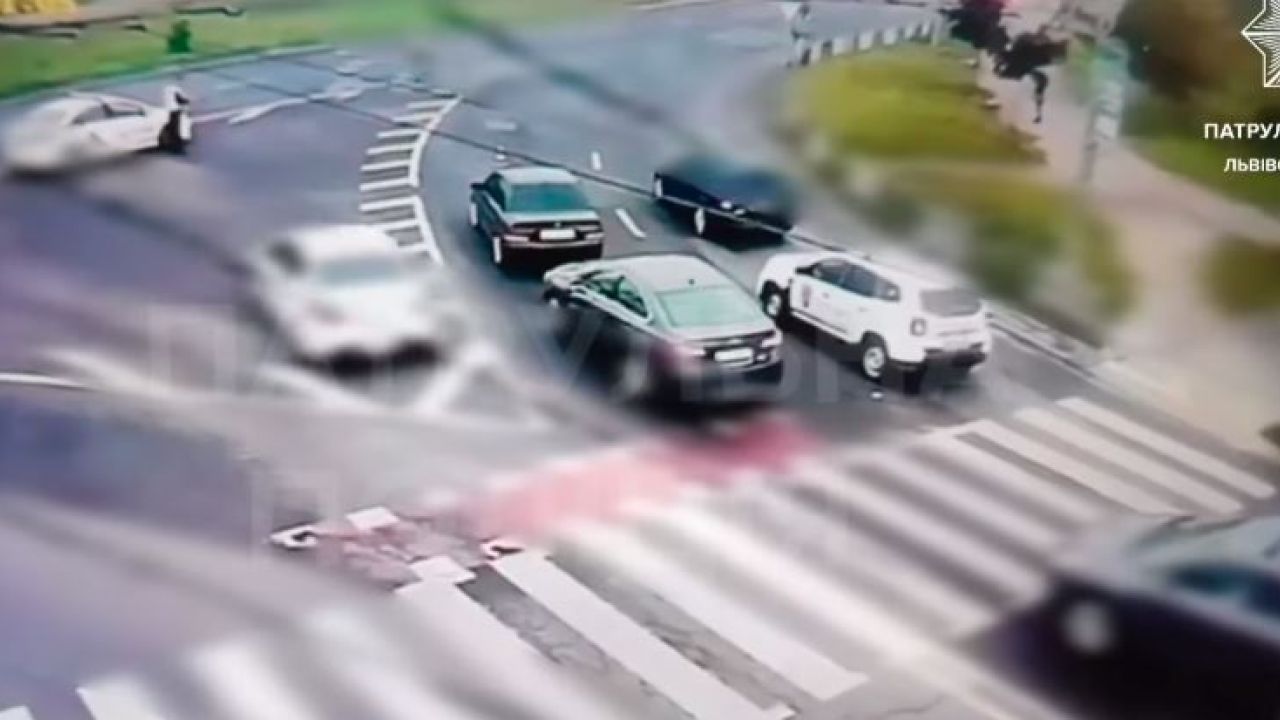 Фото до новини