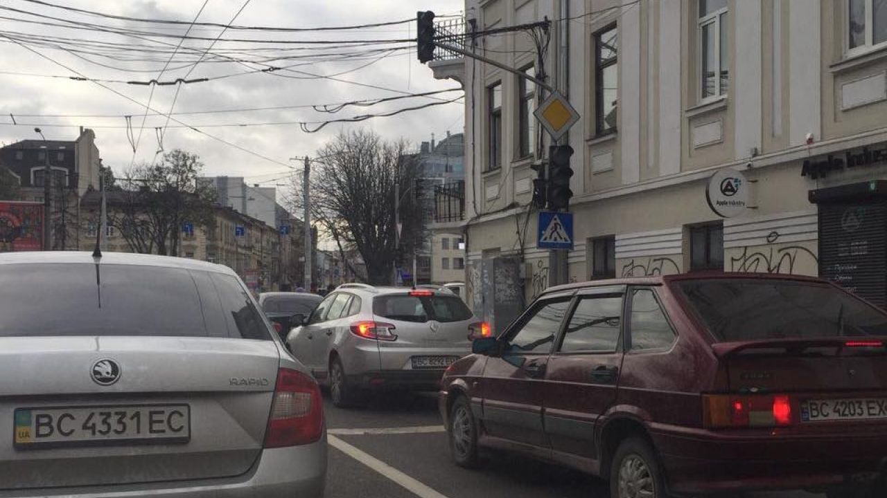 Фото до новини