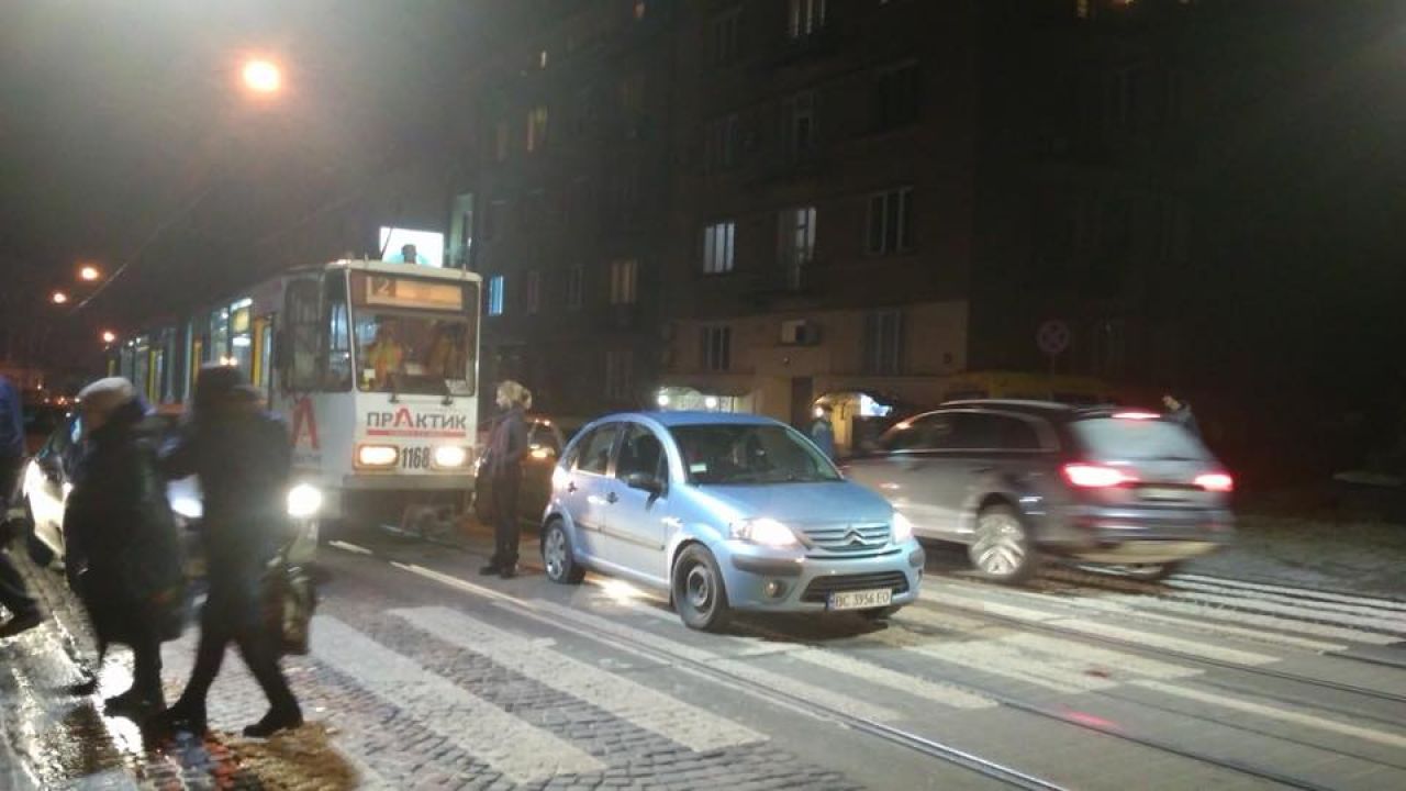 Фото до новини