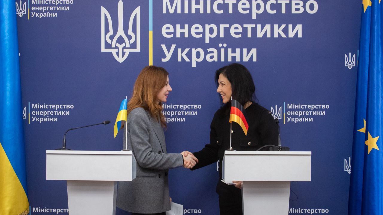 Фото до новини