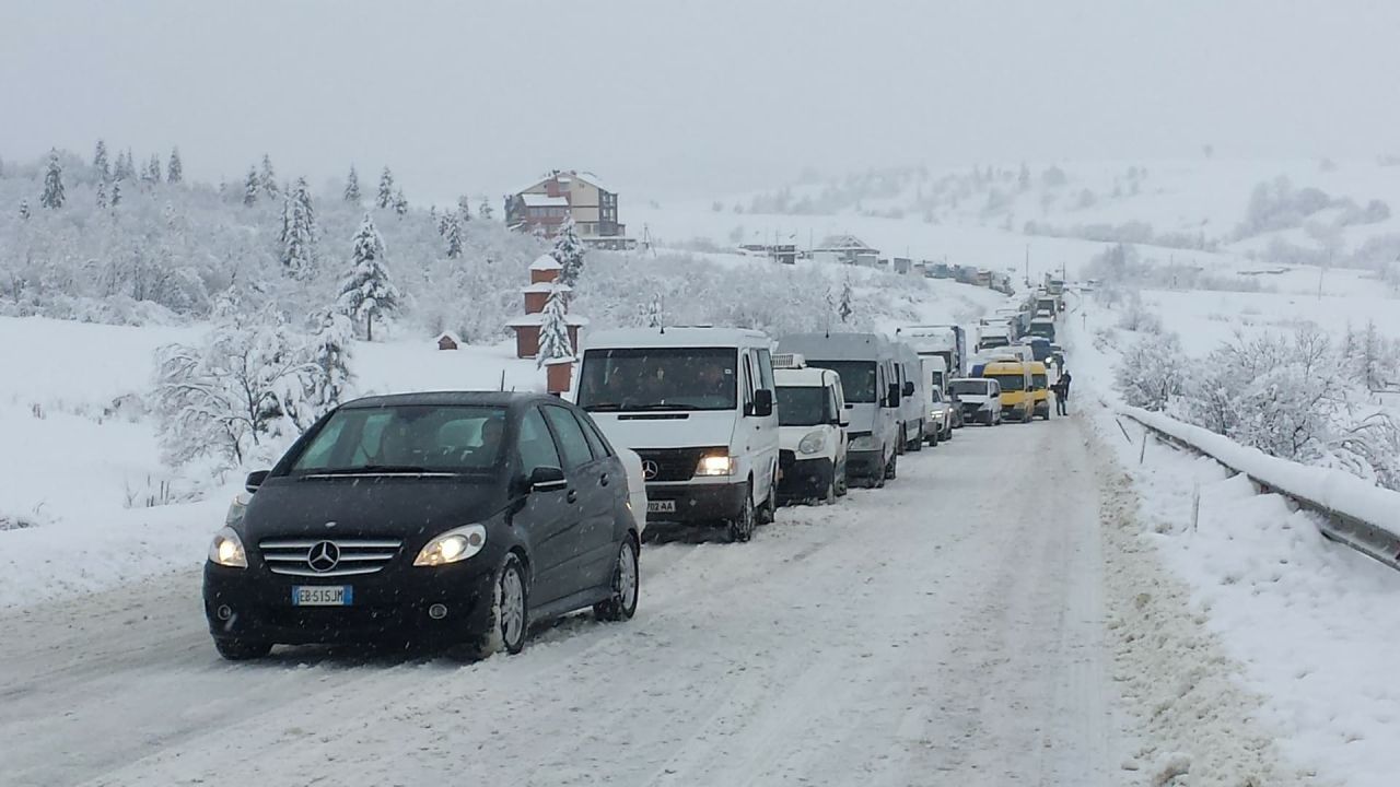 Фото до новини