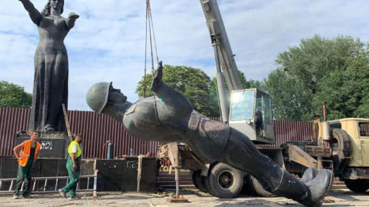 Фото до новини