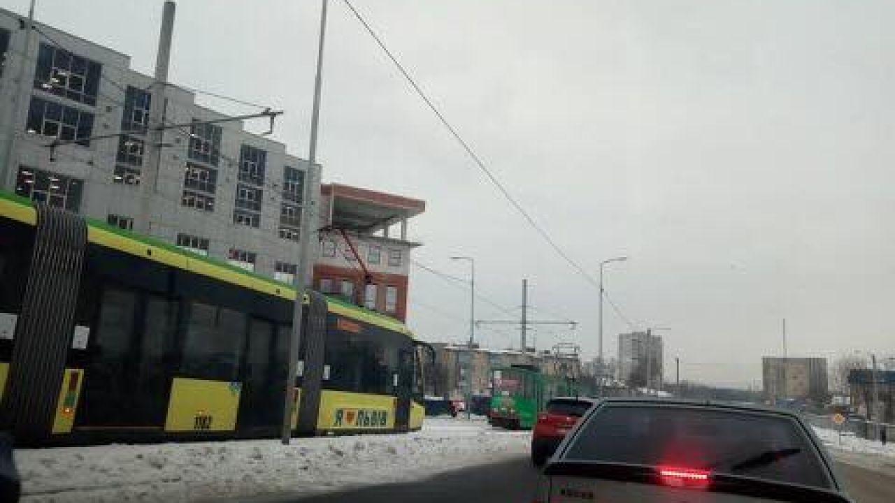 Фото до новини