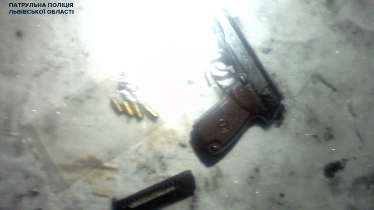 Фото до новини