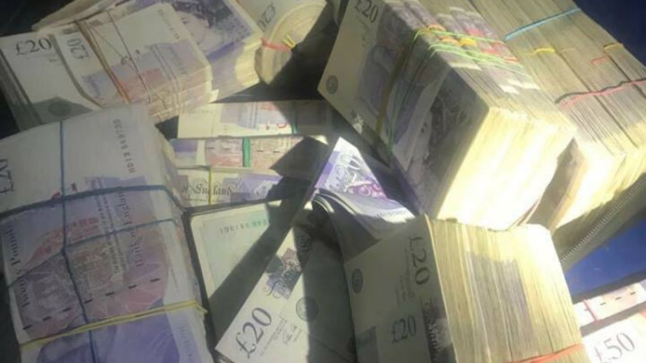 Фото до новини