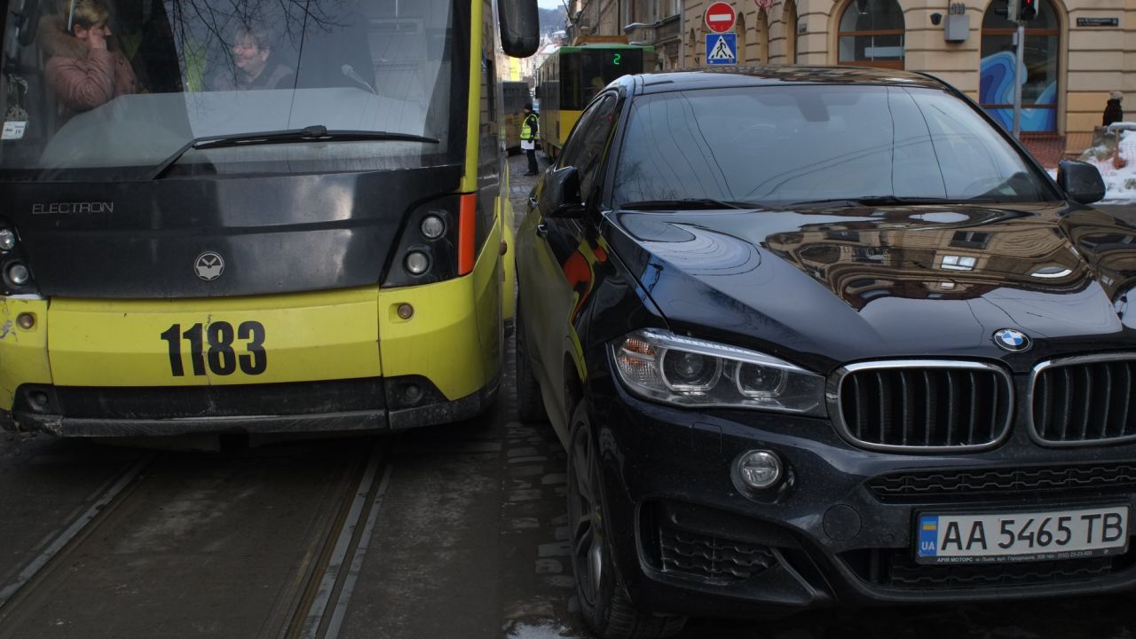 Фото до новини