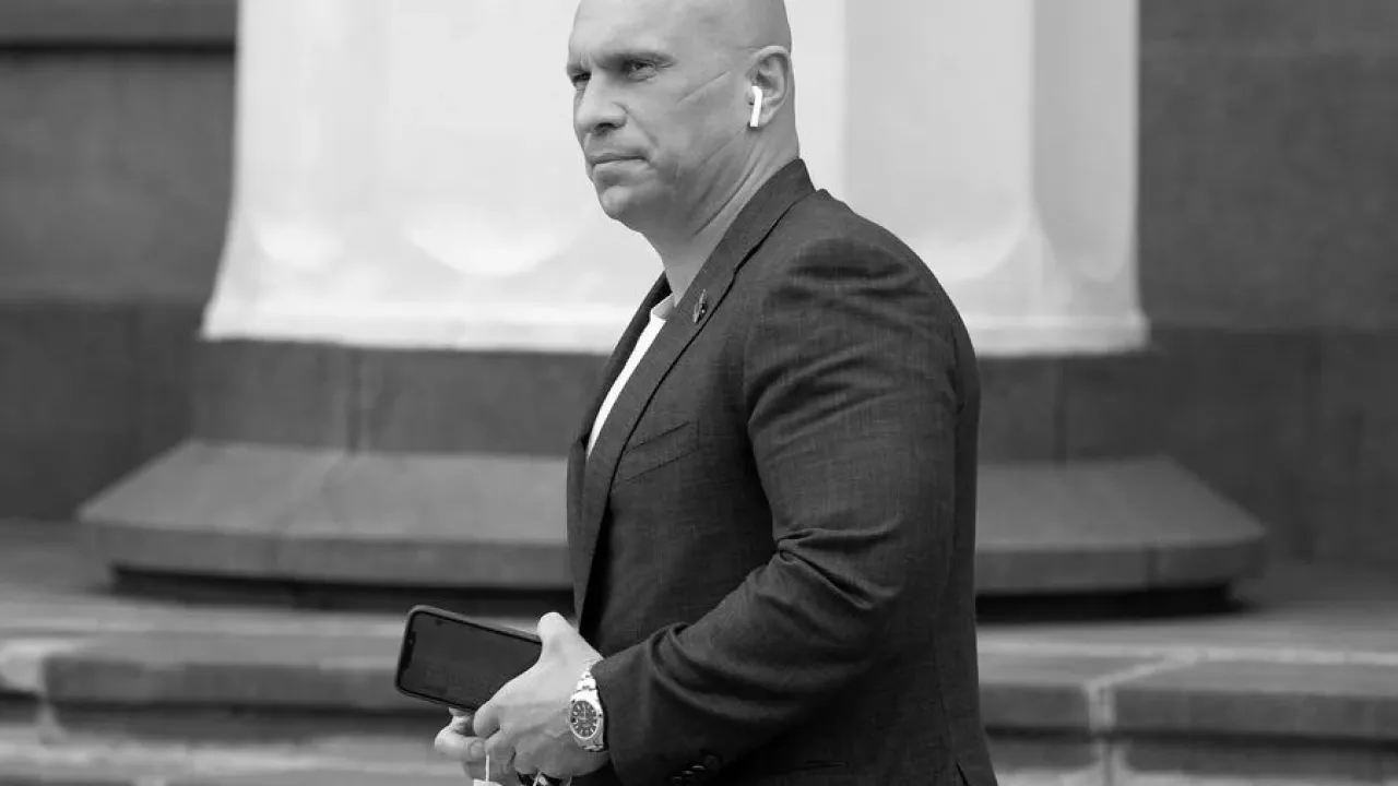 Фото до новини