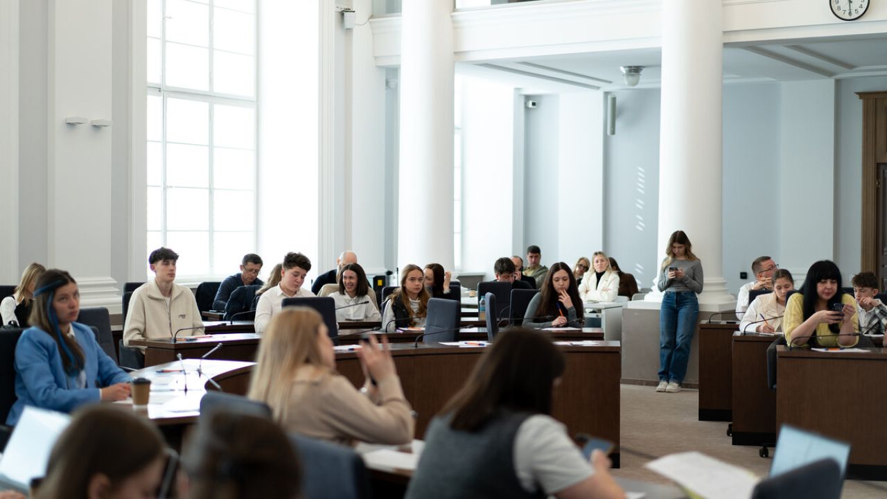 Фото до новини