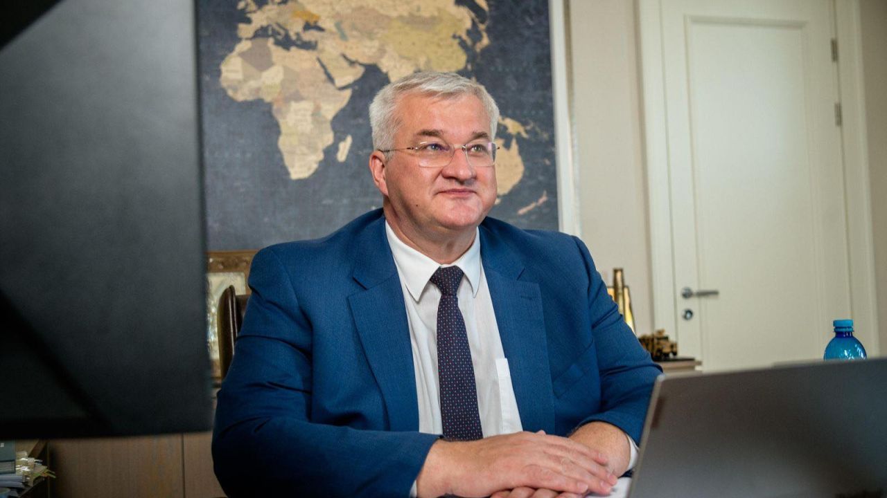 Фото до новини