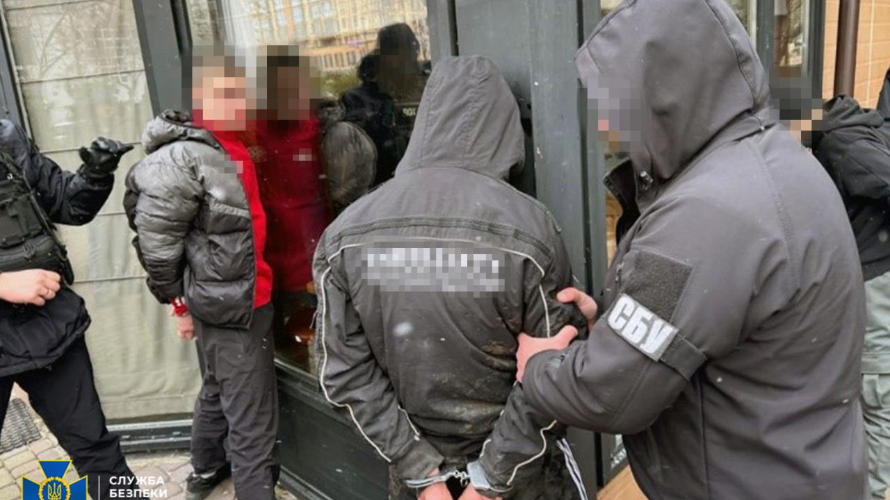 Фото до новини