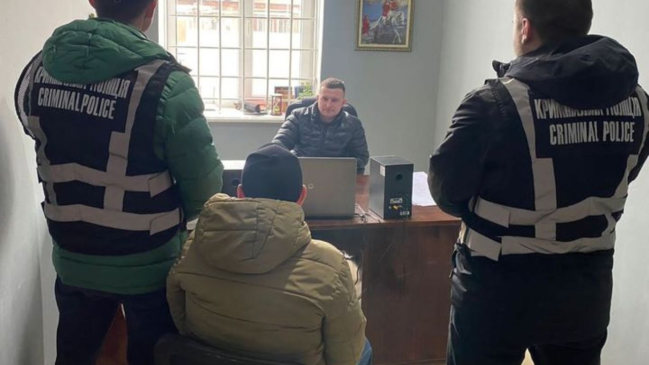 Фото до новини