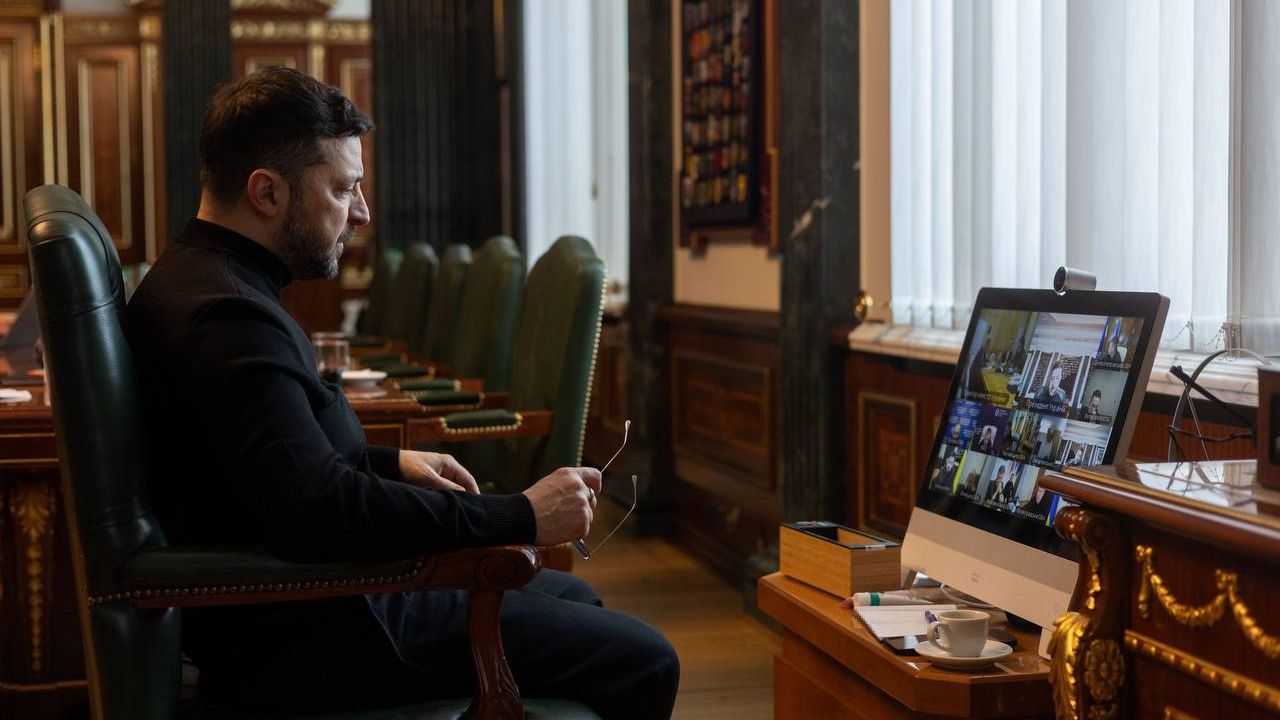 Фото до новини