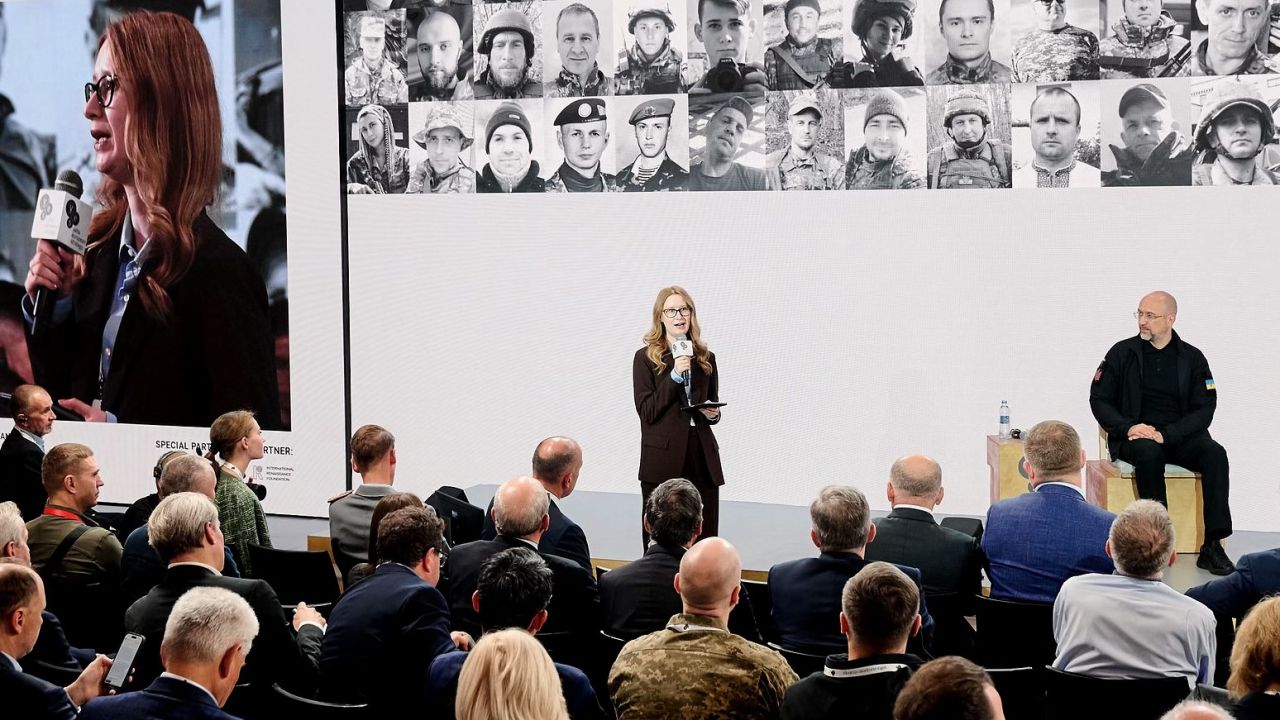 Фото до новини