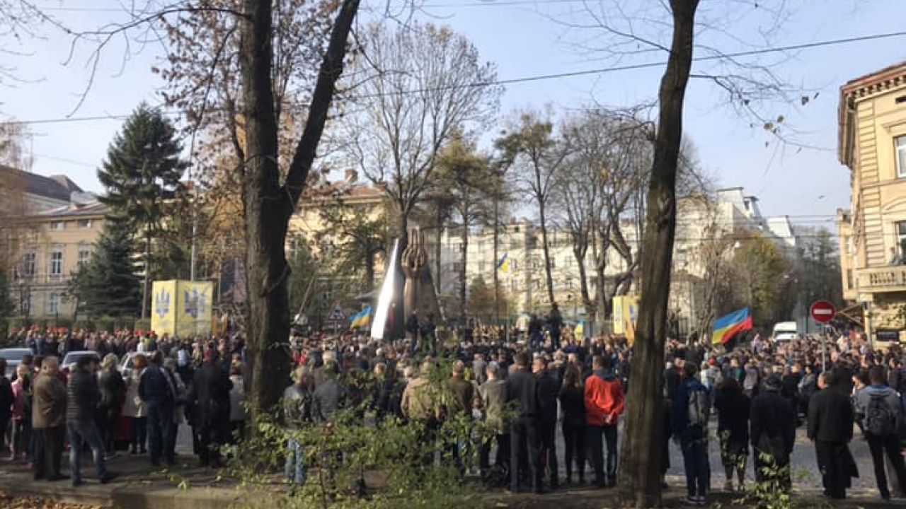 Фото до новини