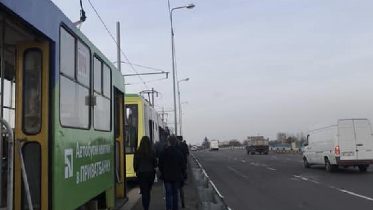 Фото до новини