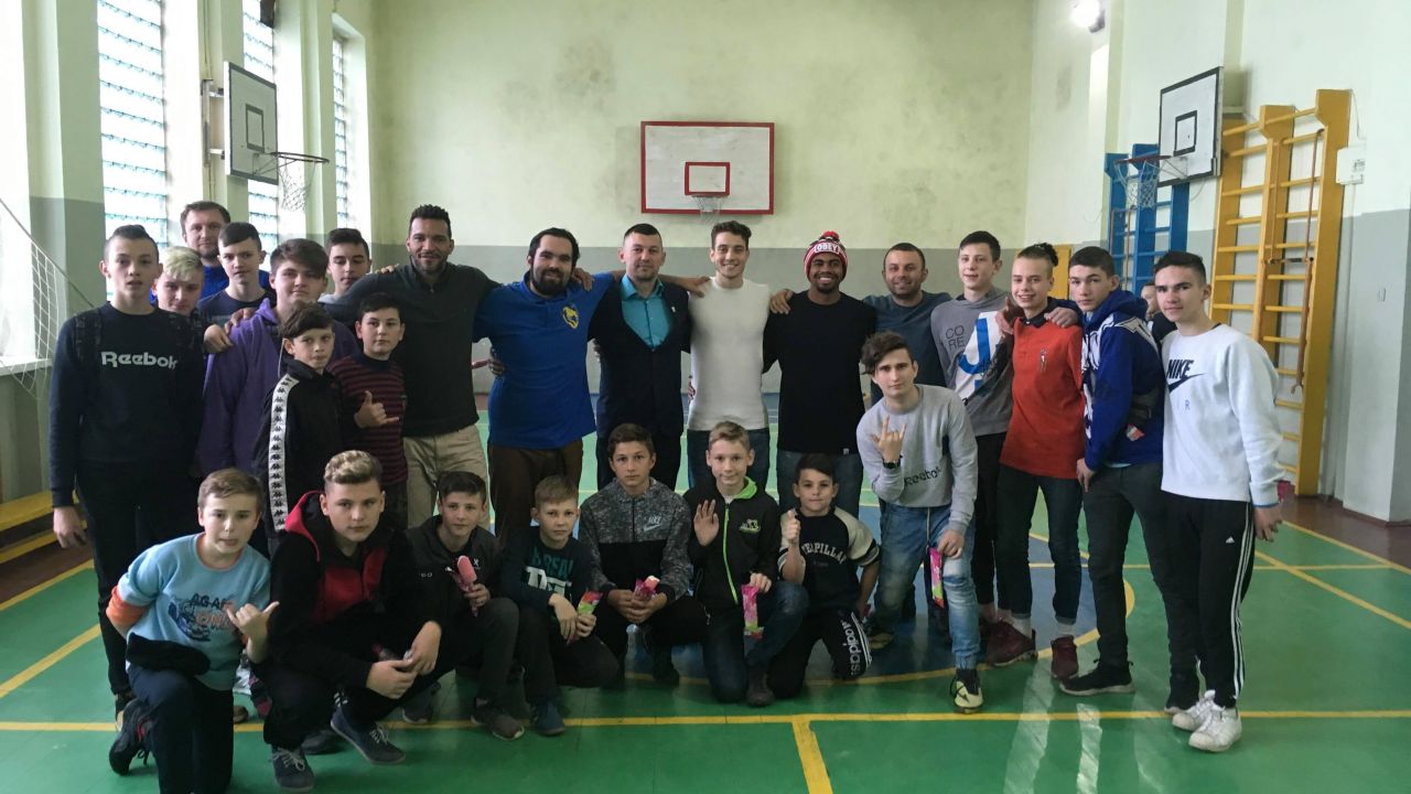 Фото до новини