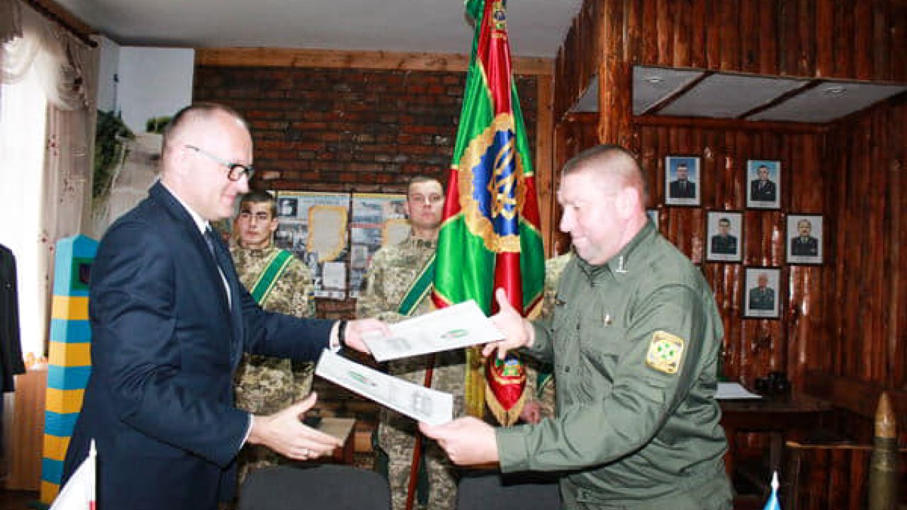 Фото до новини