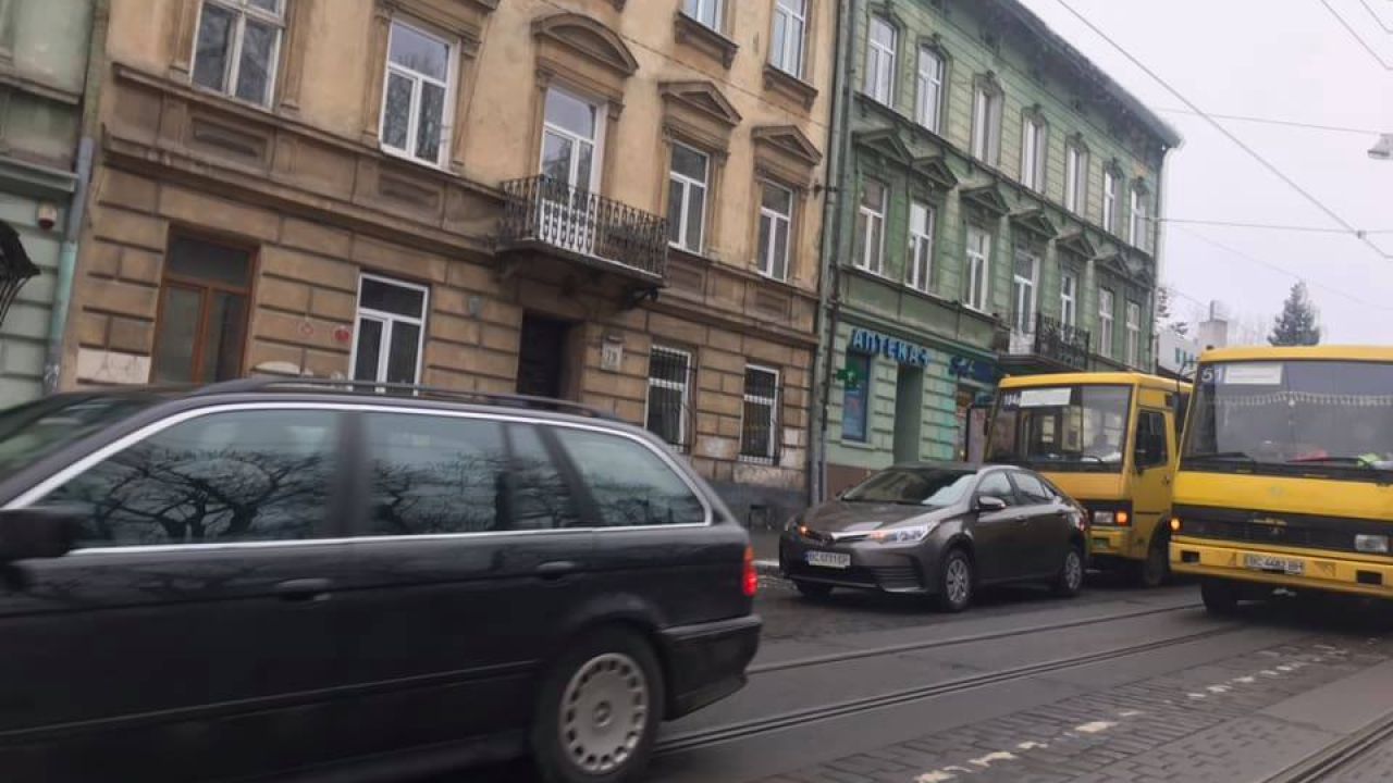 Фото до новини