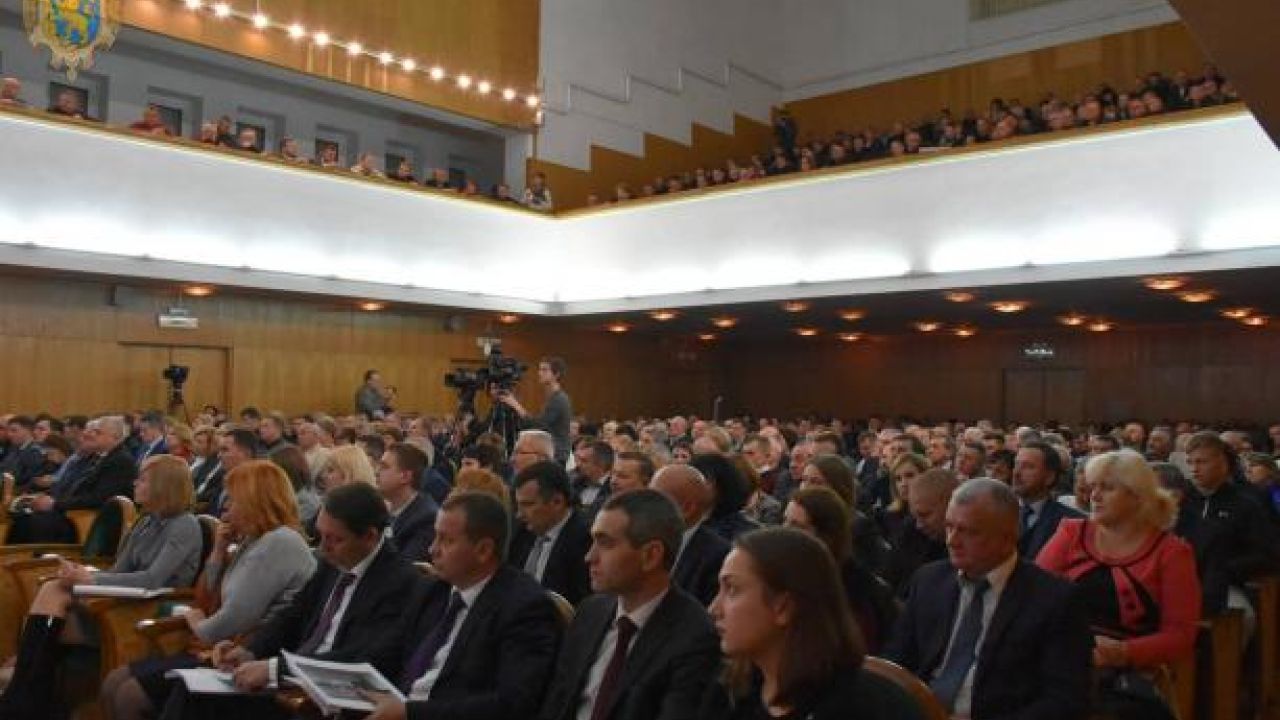 Фото до новини