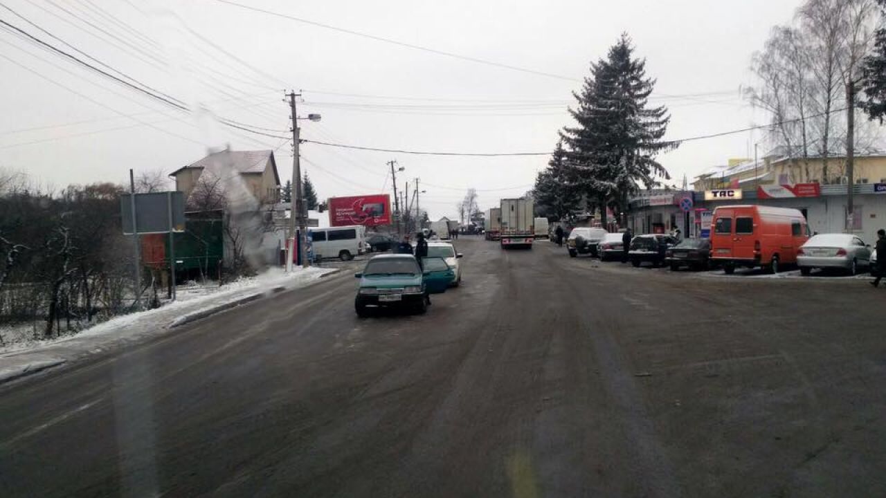 Фото до новини